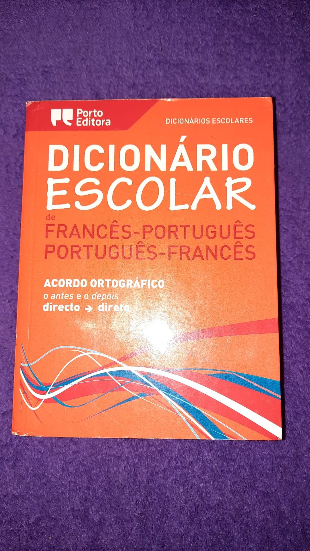 Dicionários de francês e português