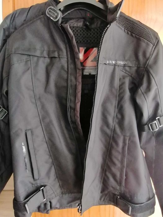 Casaco e luvas para mota