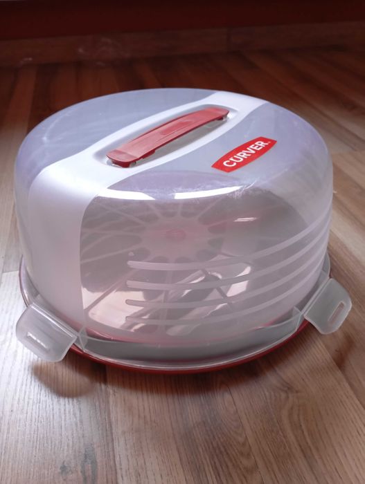 Tacka z pokrywą Curver