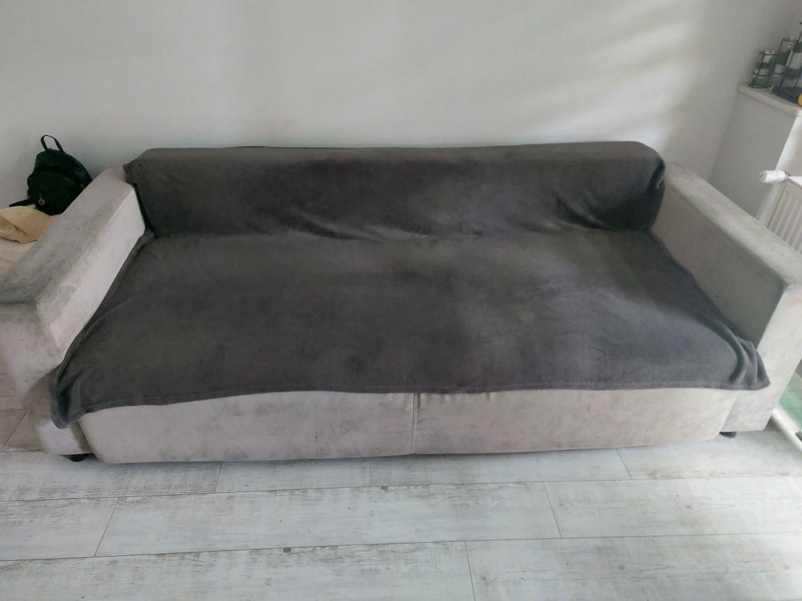 Sofa 2 osobowa oddam