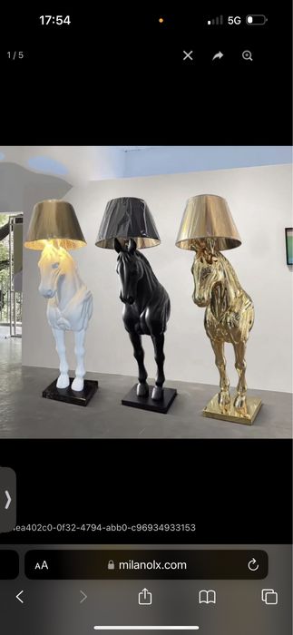 Lampa podłogowa Horse