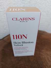 Clarins Podklad Skin Illusion Velvet 110N