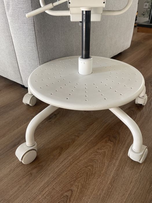 Cadeira Vimund ikea secretária