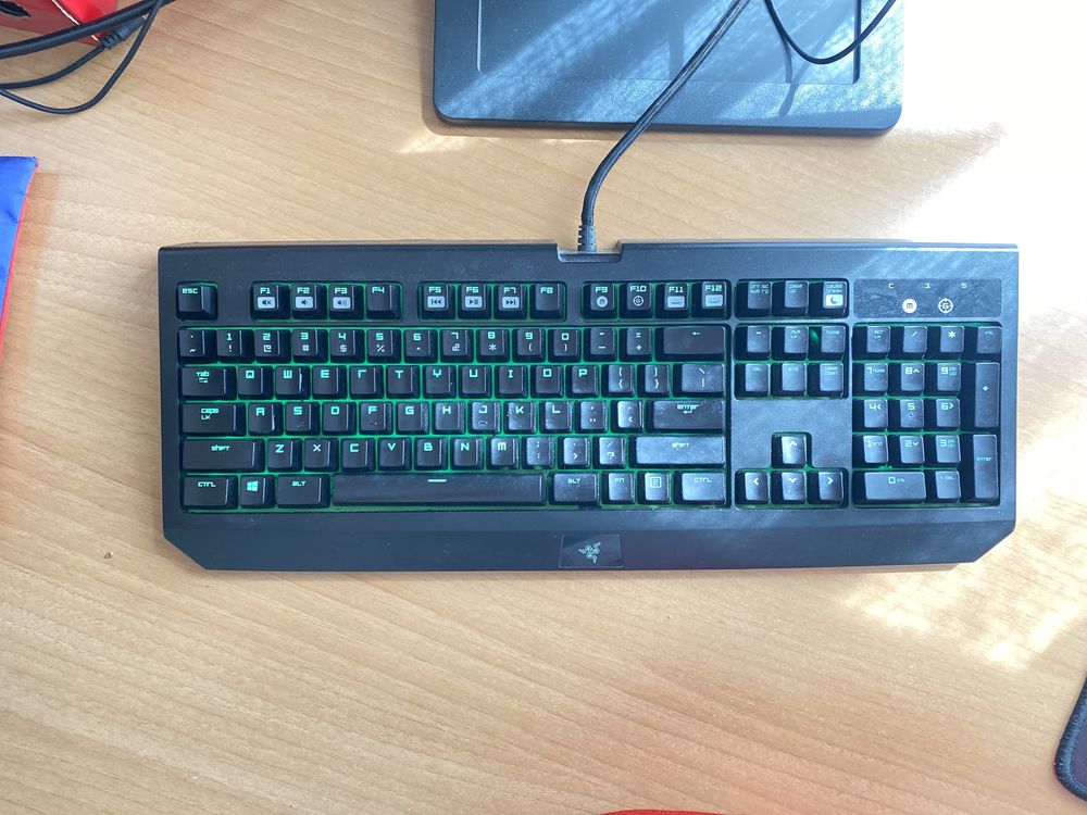 Teclado mecânico Razer