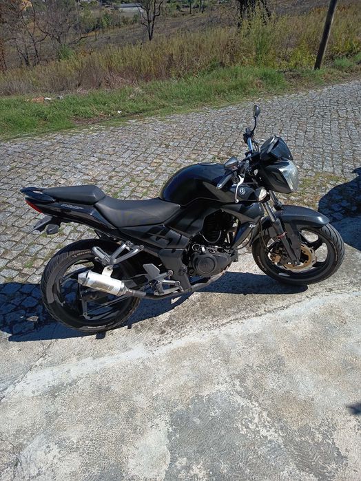 SYM WOLF 125 impecável