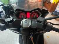 Mota Yamaha xmax 400