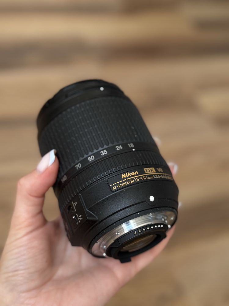Nikon D5600 + obiektyw | stan jak nowy