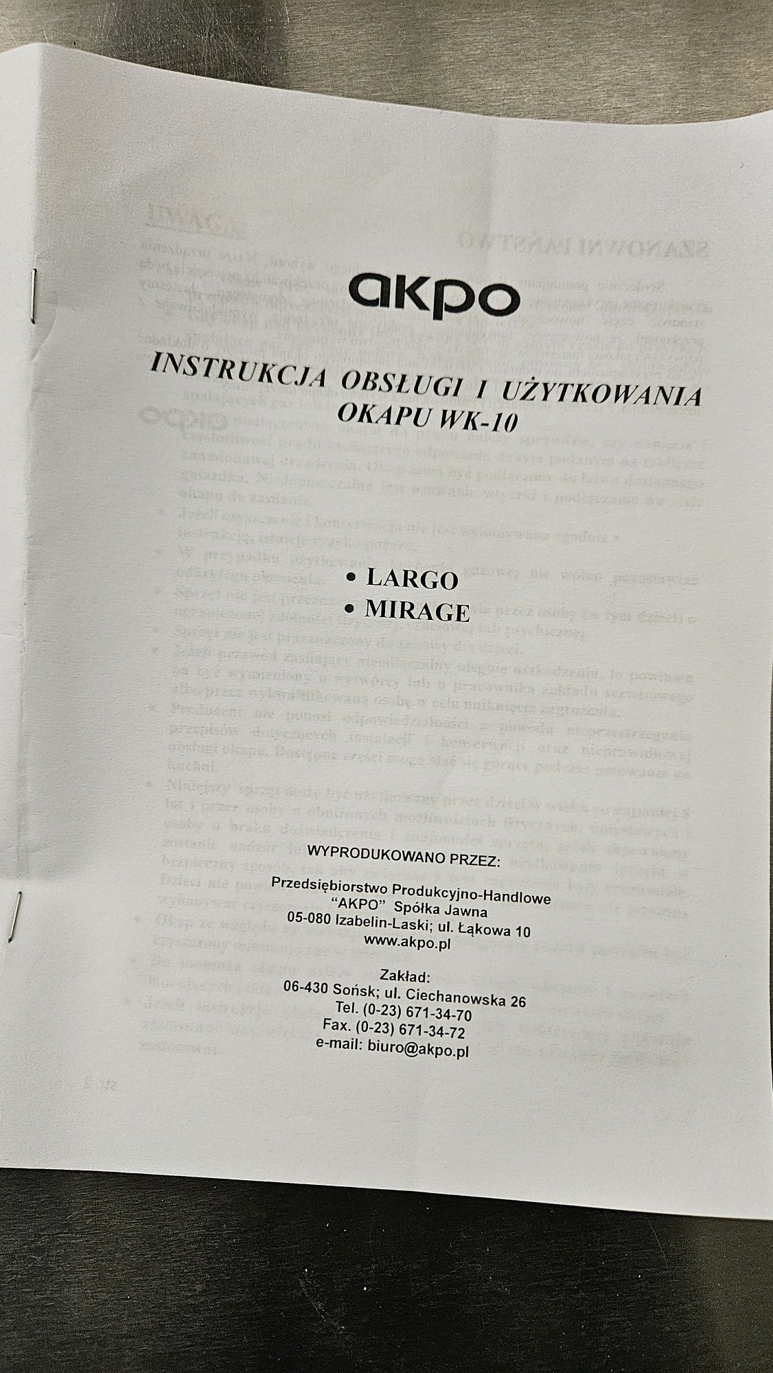 Nowy okap akpo jest powieszony