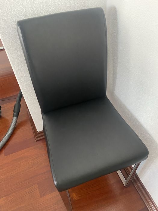 Conjunto de 4 cadeiras