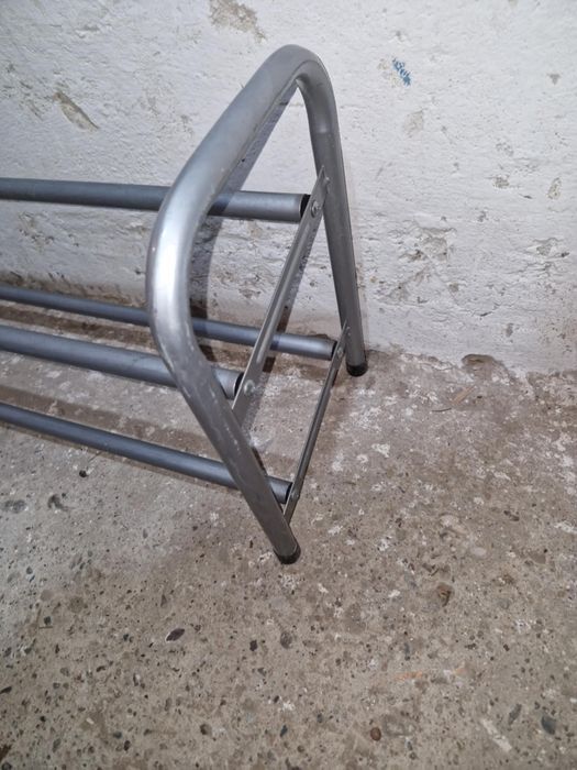 Regulowana metalowa półka na buty stojak na buty regał na buty