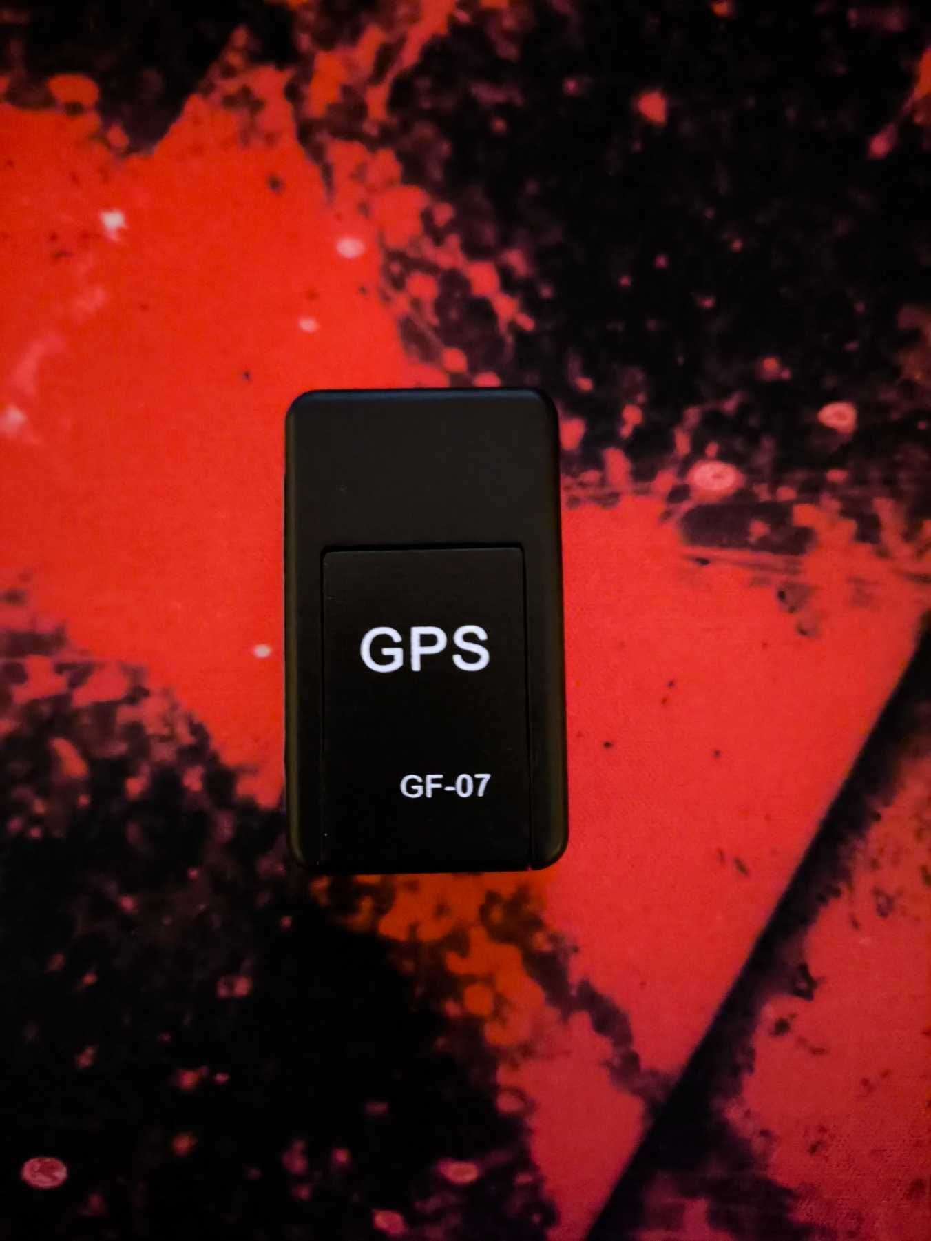 GPS Трекер со встроенными магнитами с sim-картой