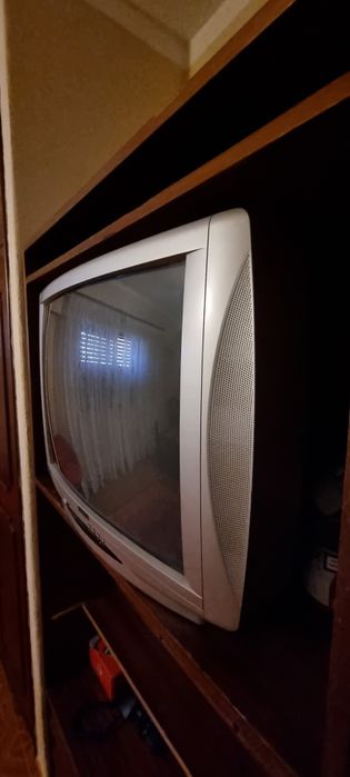 Televisão Antiga Crown