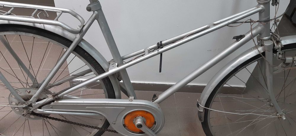 Rower Retro - stary Holender_28 Koła/3 biegi _miejski rower/na chodzie