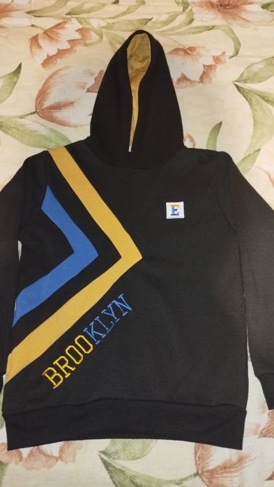 Худі,світшот для хлопчика на 9-10 р.