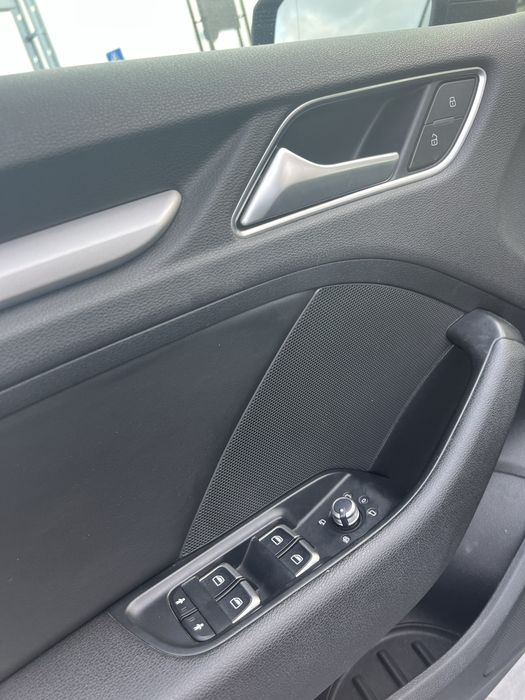 Ауді а3, 2015 року, продаж