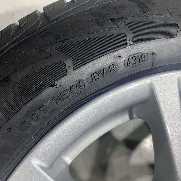 Jantes originais BMW 5x120 16”