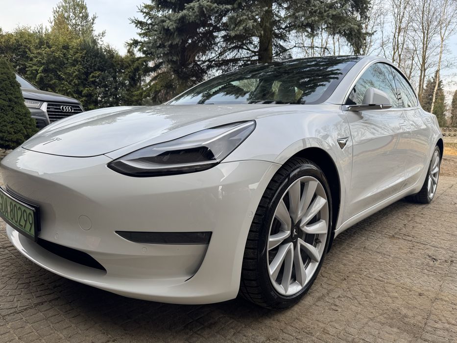 Tasla Model 3 long range BOOST