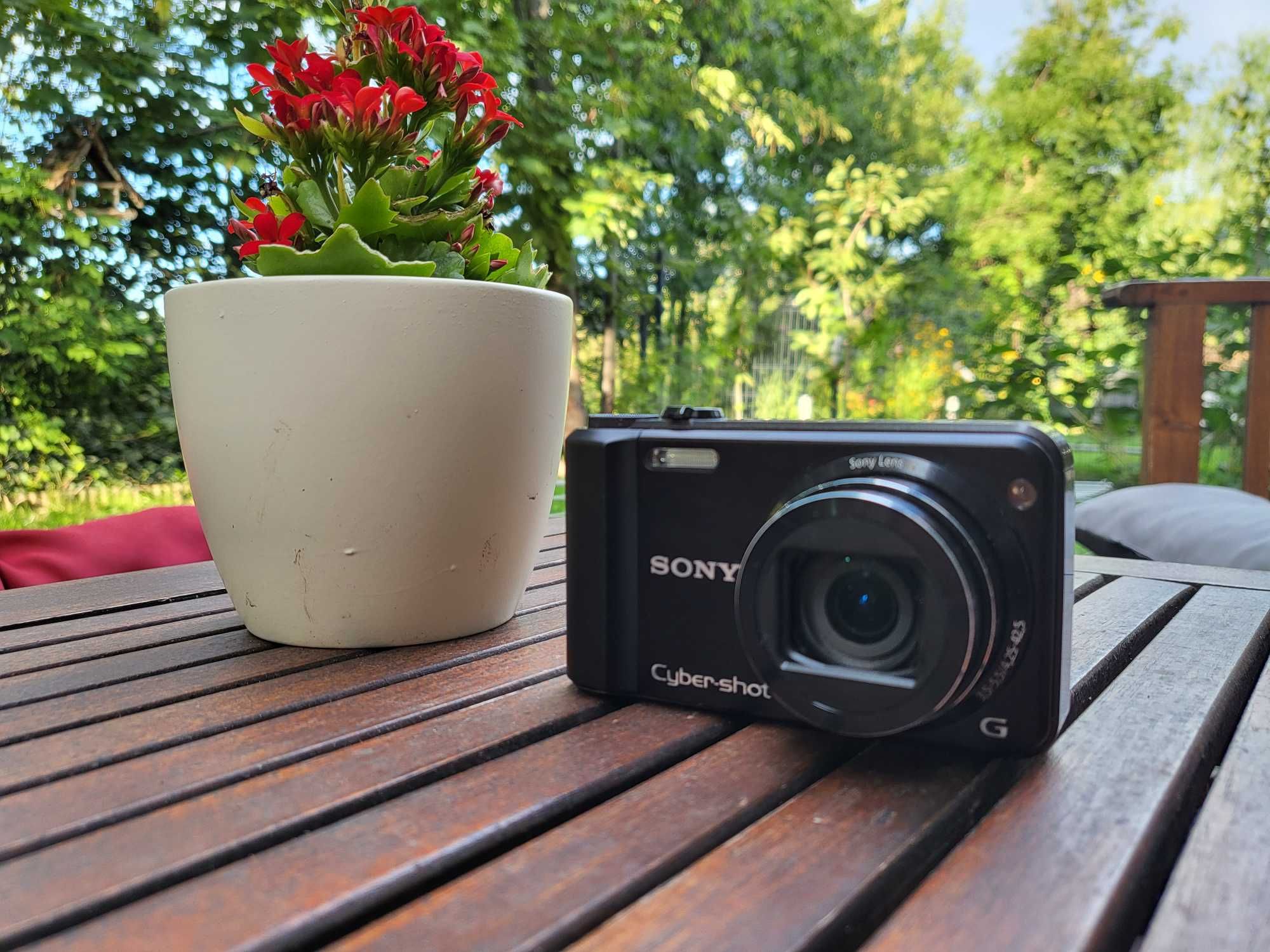 Aparat Sony Cyber-shot DSC-H70