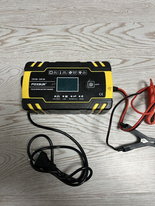 Зарядное устройство 12 В 8А - БУ отличное соситояние