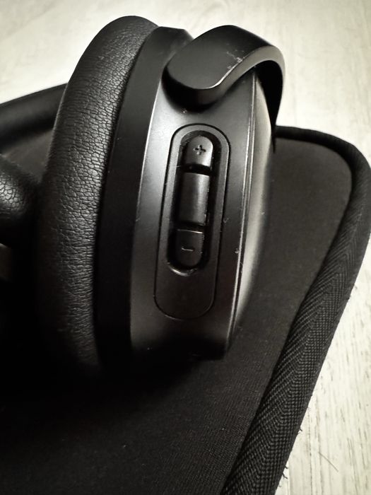 BOSE QC45 – luksus dźwięku i ciszy w jednym.