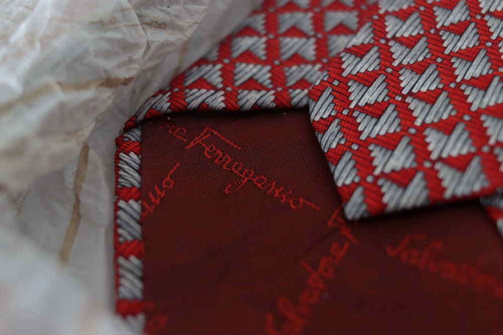 Gravata da Loja Rosa Teixeira, Marca Salvatore Ferragamo