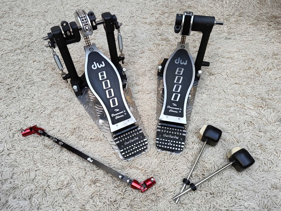 Twin, podwójna stopa perkusyjna DW 8002