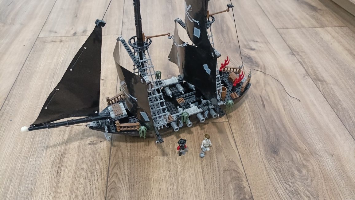 Statek piracki Cobi