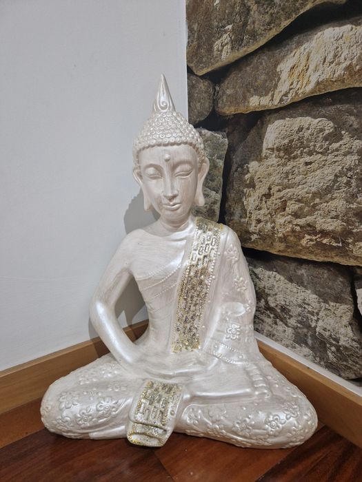 Peça decorativa  em porcelana