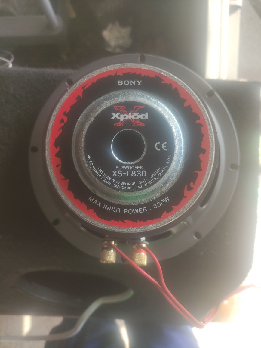 Subwoofer Sony xPlod e Amplificador