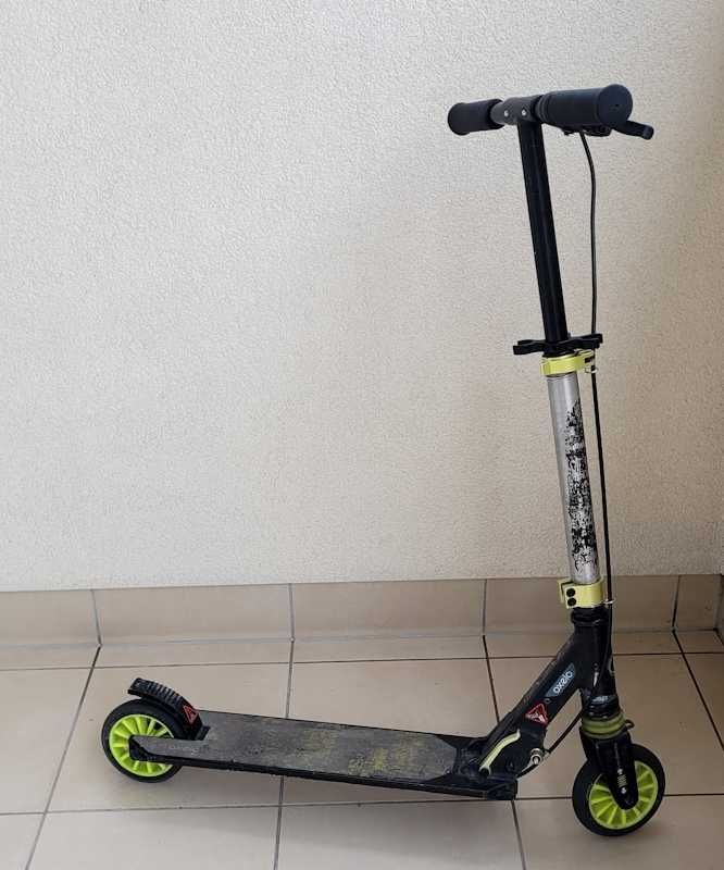 Hulajnoga Oxelo Mid 5 ze stopką.