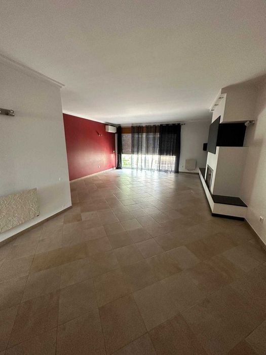 Arrendo T2 em Guia, Pombal - Leiria
