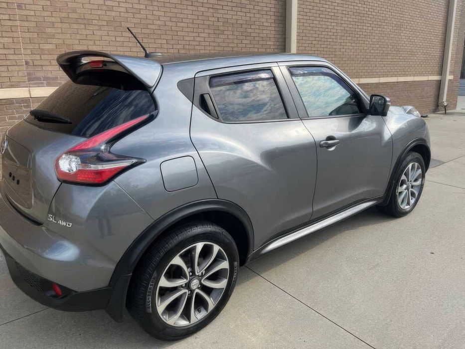 Nissan JUKE SL      2017