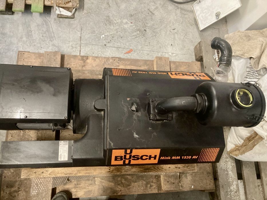 Pompa próżniowa Busch typ MM 1320 AA VV8