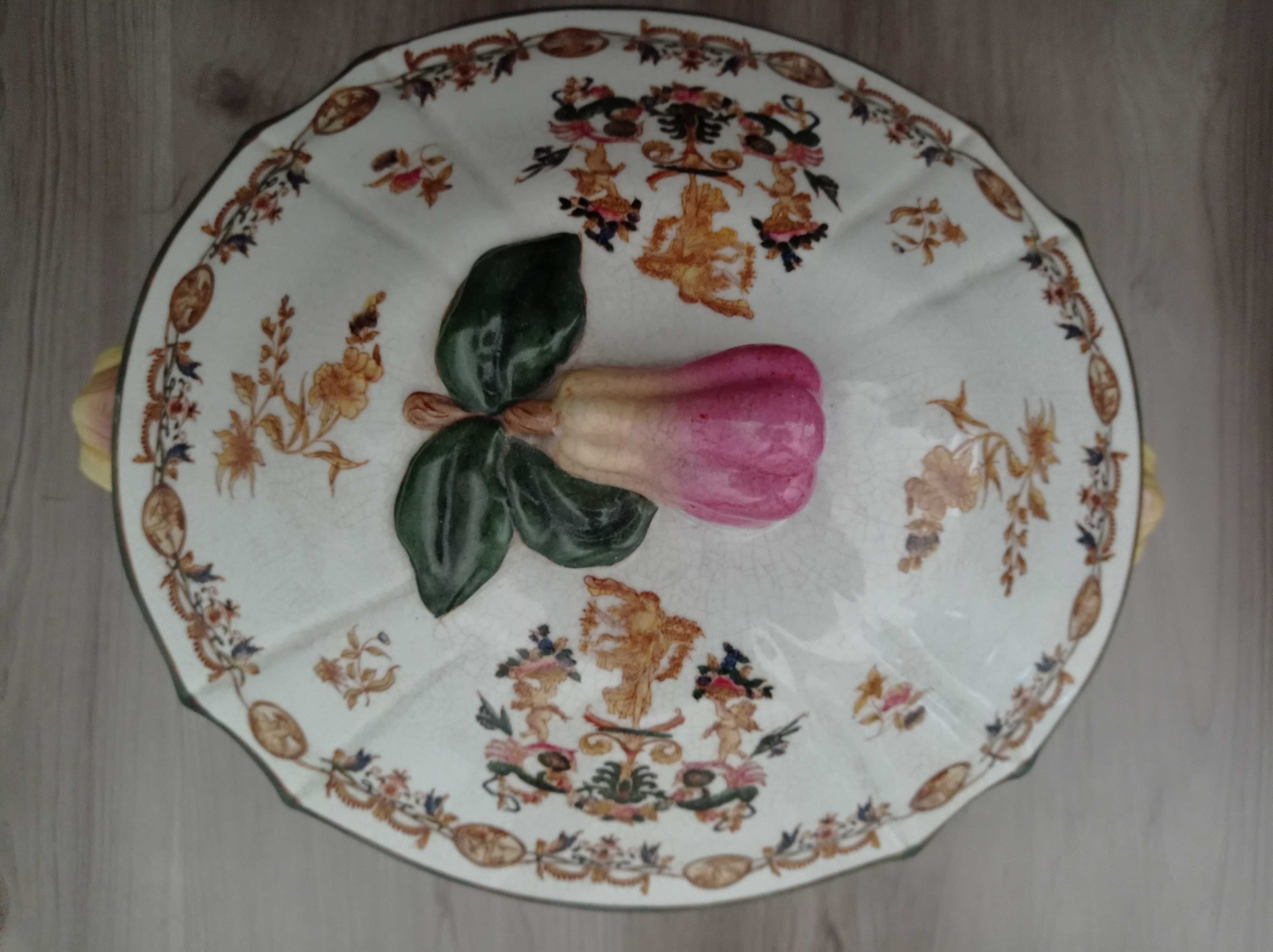 Terrina decorativa cerâmica estilo clássico
