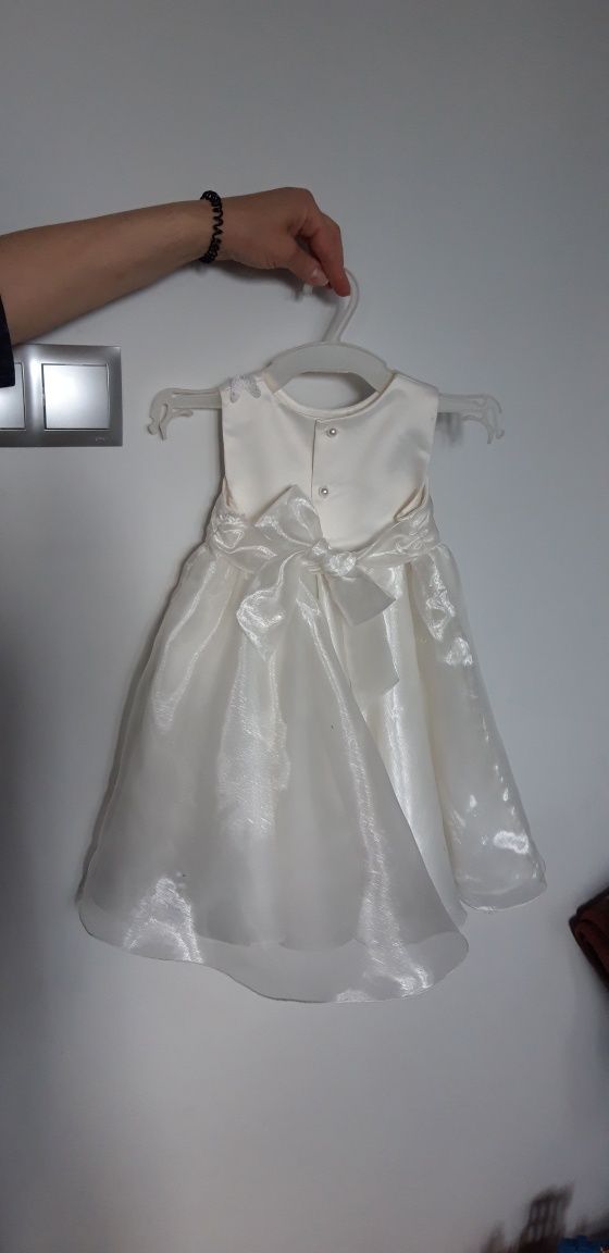 Sukienka dla dziewczynki r. 86 cm, na chrzest, wesele itp.