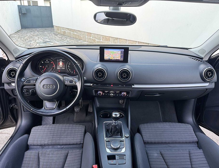 Audi A3 Sportback 2.0 TDI Sport 184cv C/Novo
