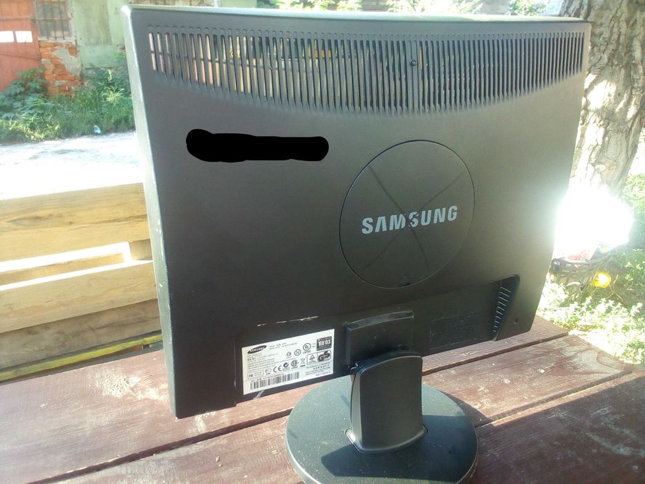Продам монітор Samsung 943n 19"