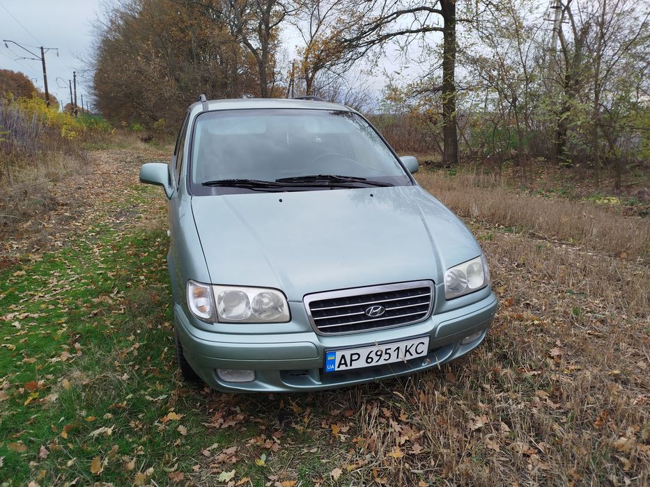 Продам надійного мінівена