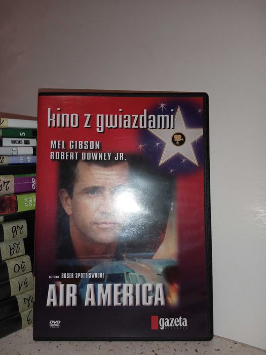 018 DVD - Air America Ocena 6.7 (10) FILMWEB