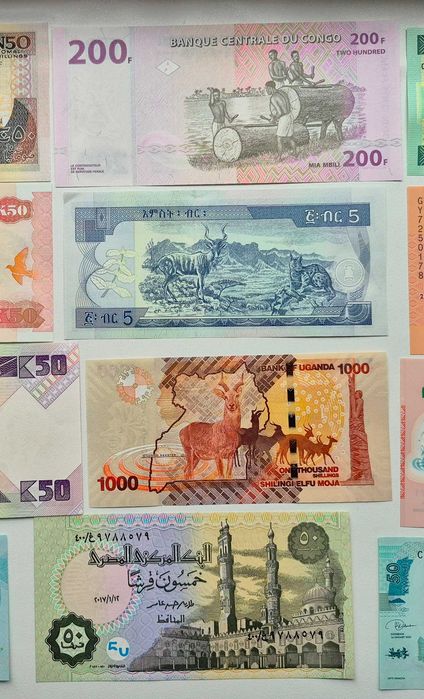 Набір банкнот Африки 1990 - 2000 років 12 бон без повторів UNC