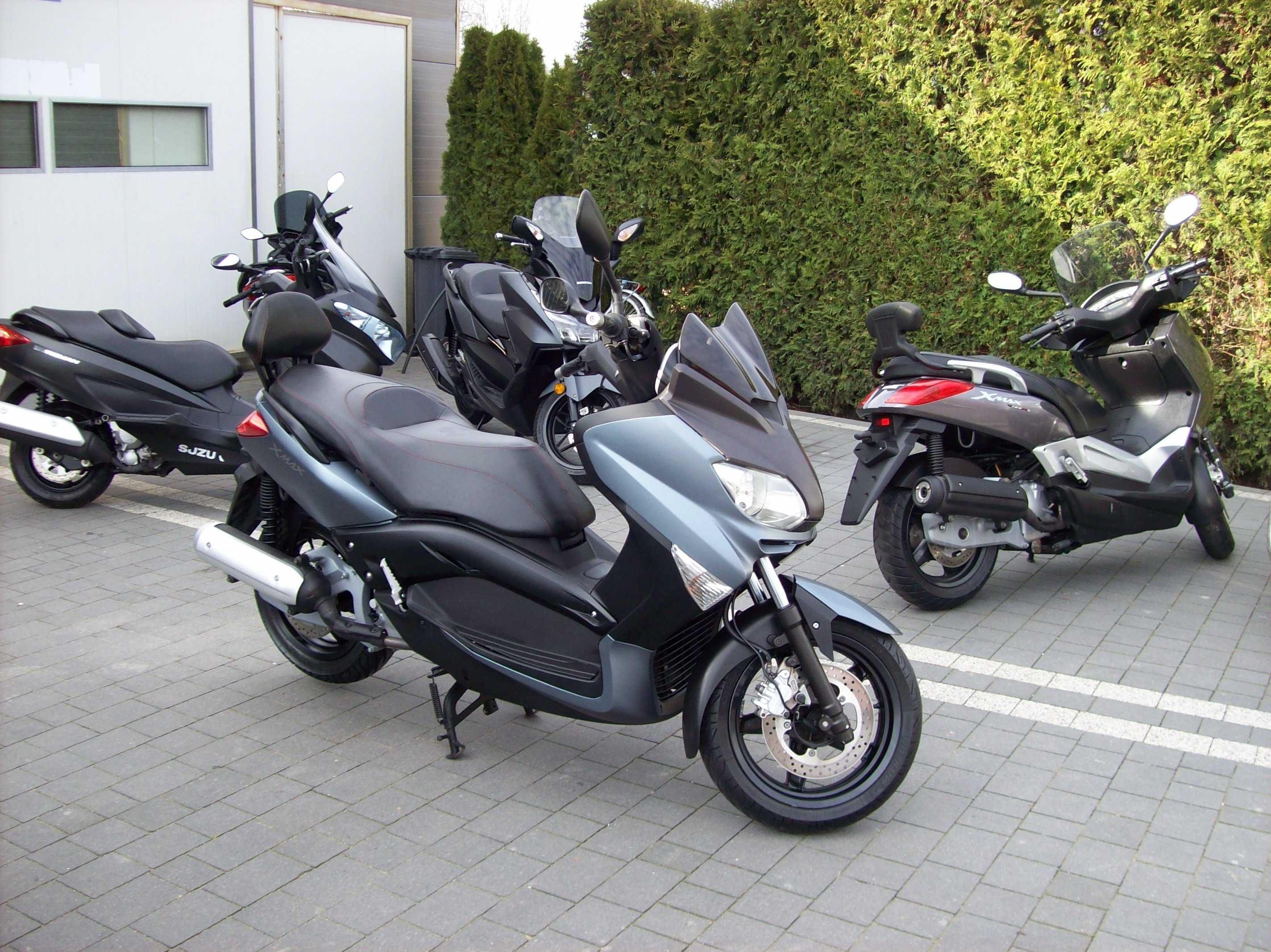 Yamaha x-max 125 Oparcie pasażera