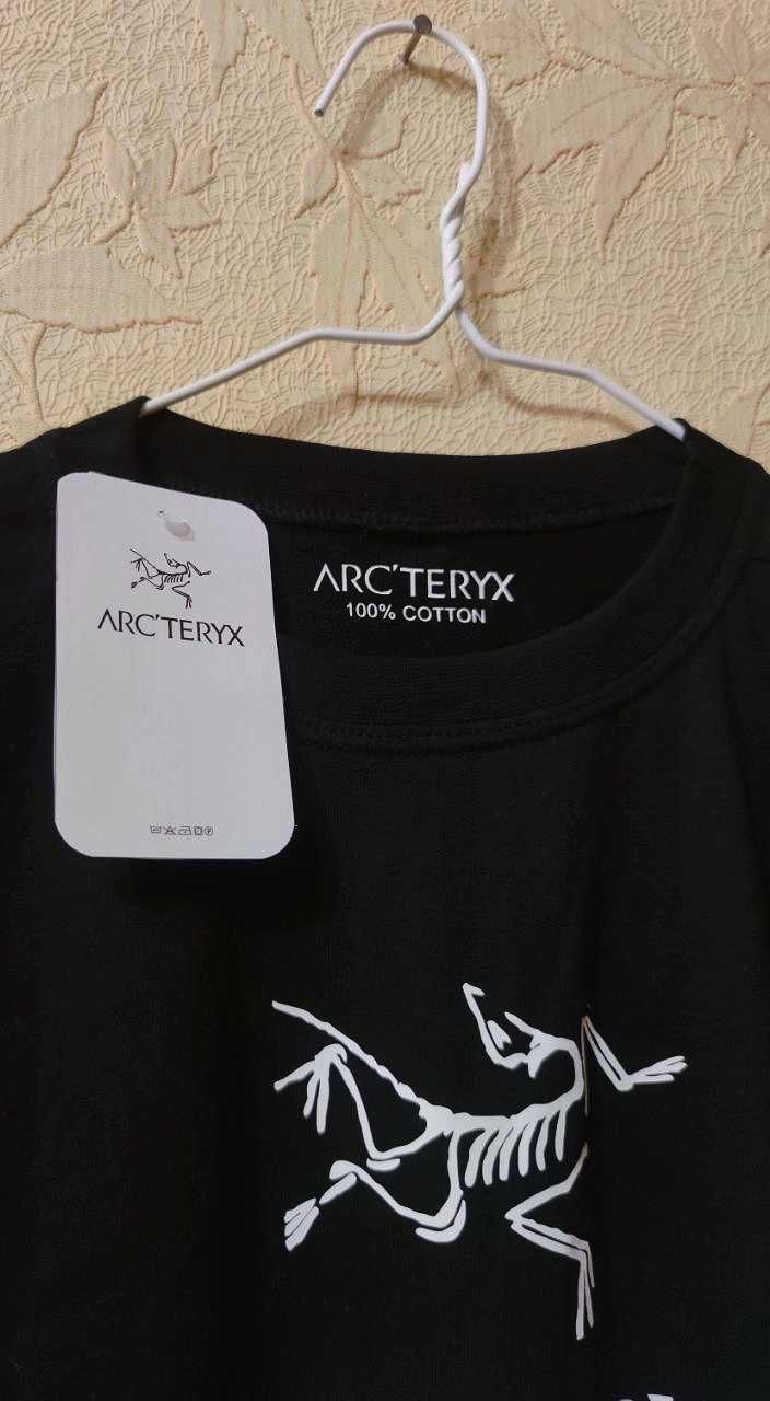 Чорна футболка Arcteryx Logo унісекс Arc'teryx