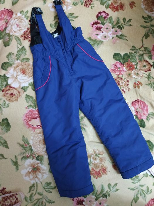 Полукомбинезон в идеальном состоянии р. 98/104