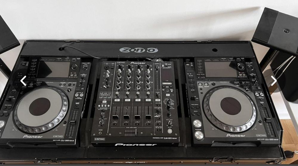 Pioneer 2x CDJ-2000NXS, DJM-900NXS + CASE ZOMO