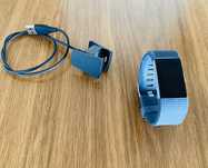 Fitbit Charge 2 (precisa substituir bateria)
