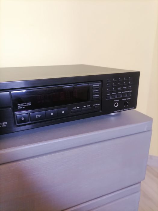 Odtwarzacz CD  Sony CDP-195