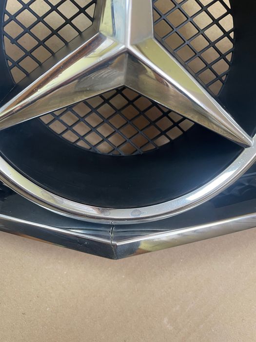 Mercedes W207 C207 купе E-class  coupe решітка