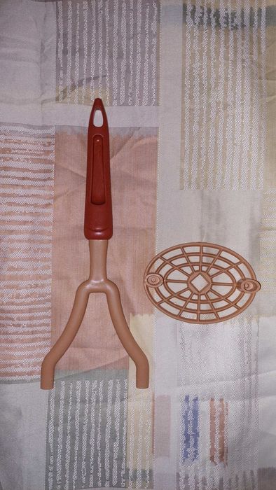 Картопледавка картофелемялка товкачка для картоплі пластикова посуд