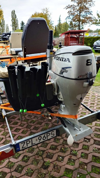 Łódź motorowa wędkarsko rekreacyjna Kruger Lambda 390 silnik Honda 8KM