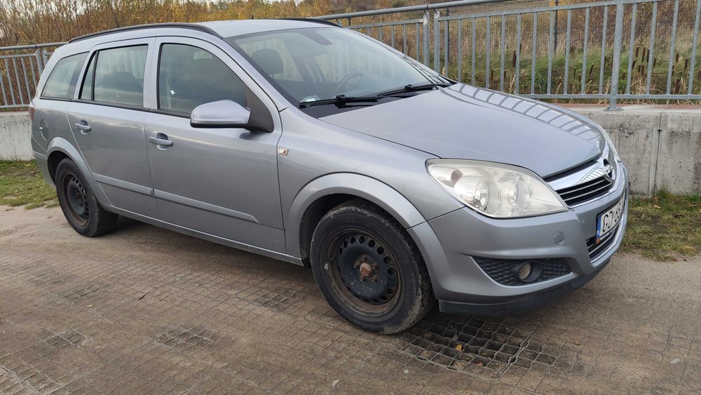 Opel Astra H 1.7 CDTI 100KM 2008r